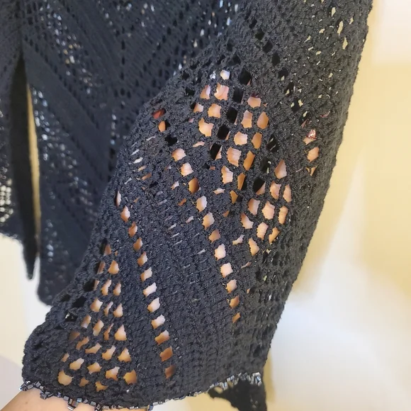 Crochet V Neck Black Long Sleeve Top with Bead Trim by The Limited Size S - Picture 6 of 7